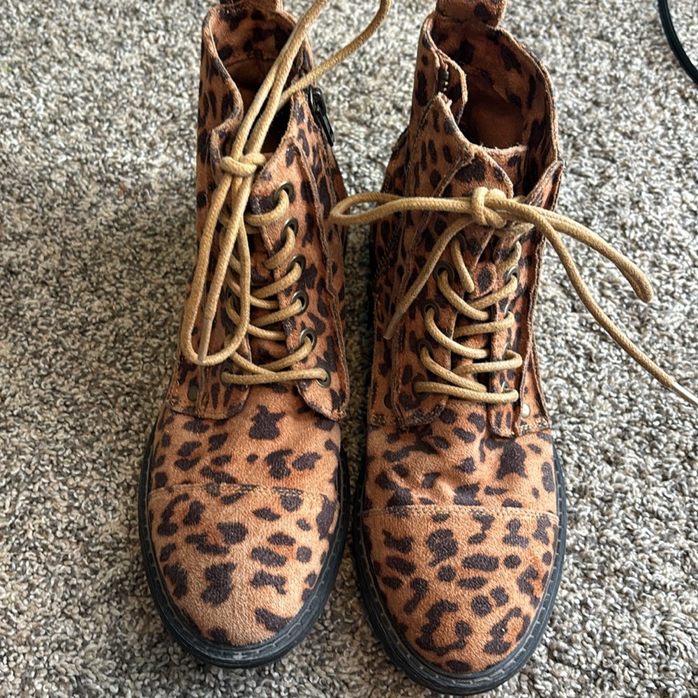 Billabong Leopard Print Lace and Zip Booties - Picture 7 of 12